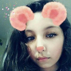 Meet your Posher, Esmeralda